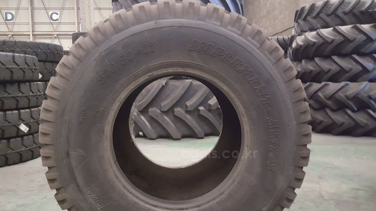 BKT <b>작업기</b>용 <b>타이어</b> 500/50-17 10PR AW708TL 사진1