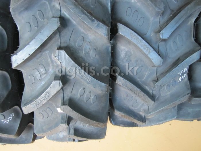 BKT 트랙터용 타이어 14.9-24(래디얼일반 <b>380</b>/<b>85</b> R24) 사진2