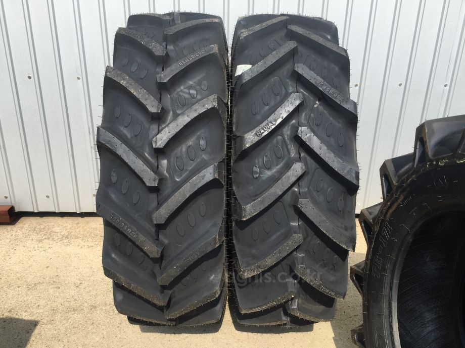 BKT 트랙터용 타이어 14.9-28(래디얼일반 <b>380</b>/<b>85</b> R28) 사진2
