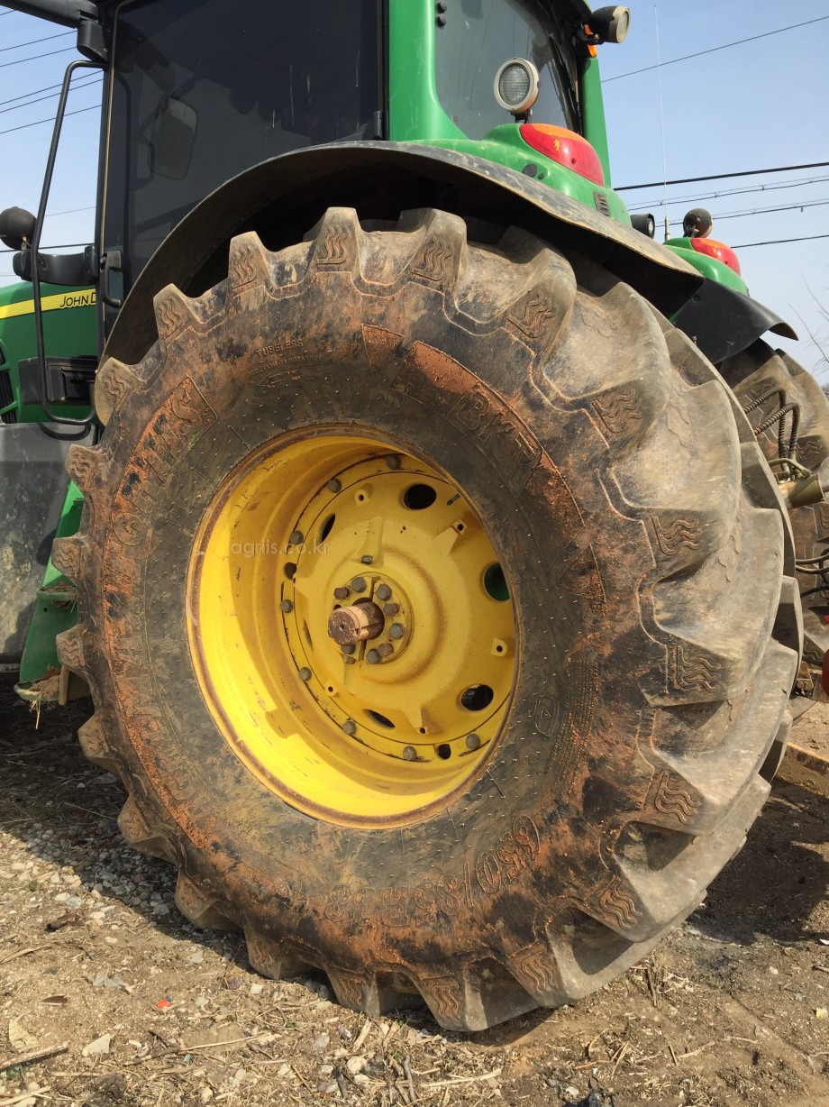 BKT <b>베일러</b> 및 작업기용 <b>타이어</b> 650/85 R38(래디얼) 사진2