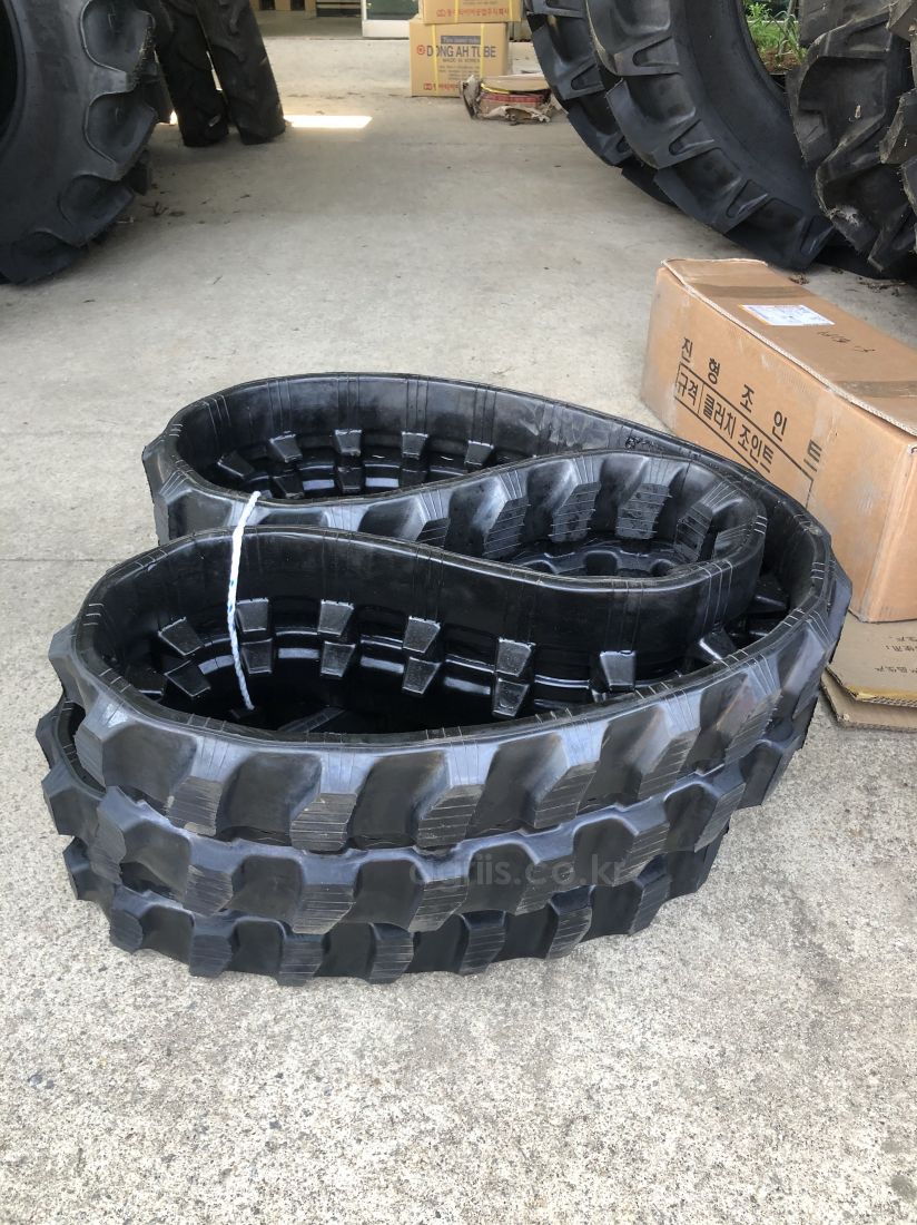  포크레인궤도 <b>구보다</b>굴삭기용 궤도 사진2