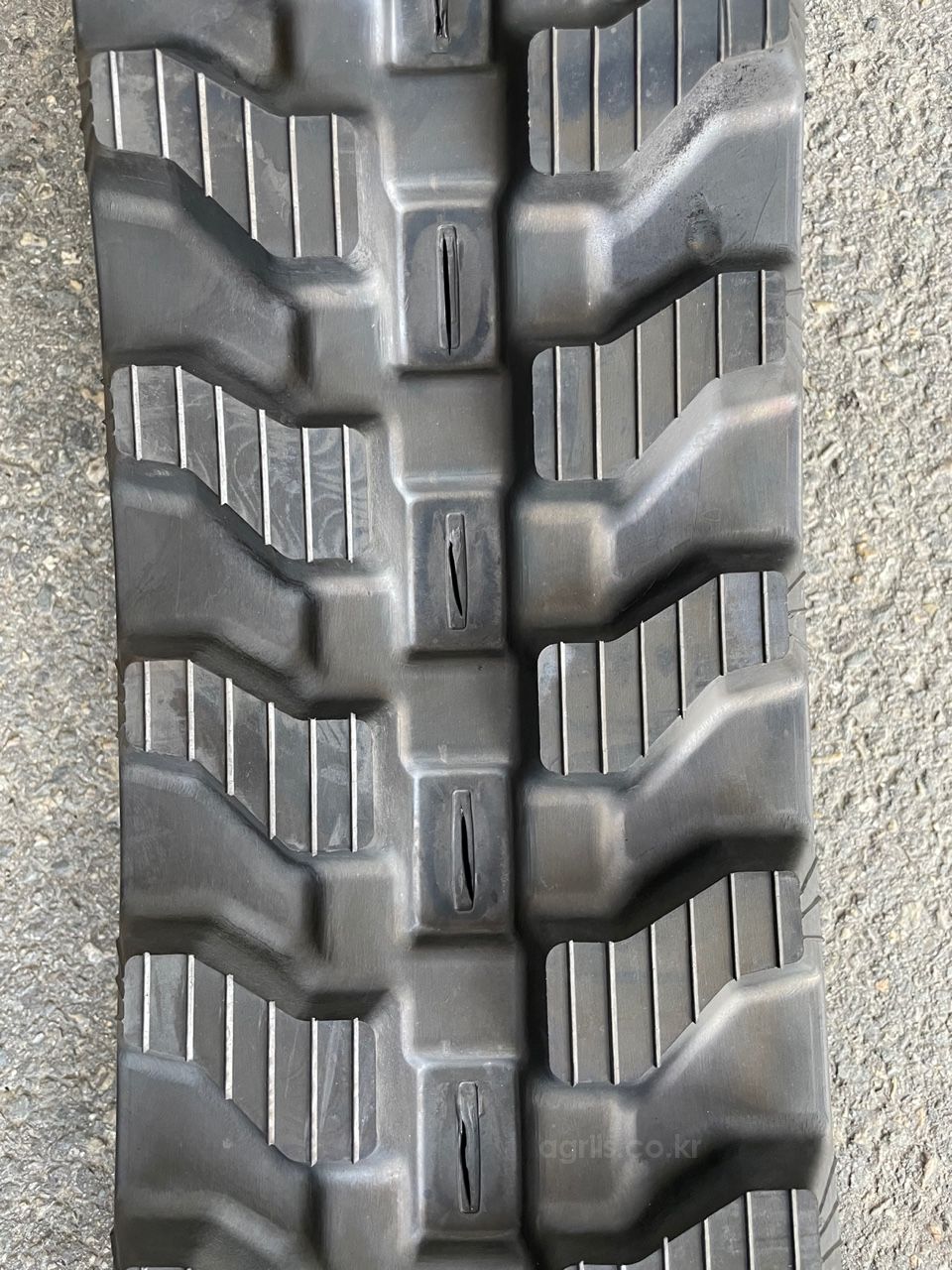  포크레인궤도 <b>구보다</b>굴삭기용 궤도 사진2