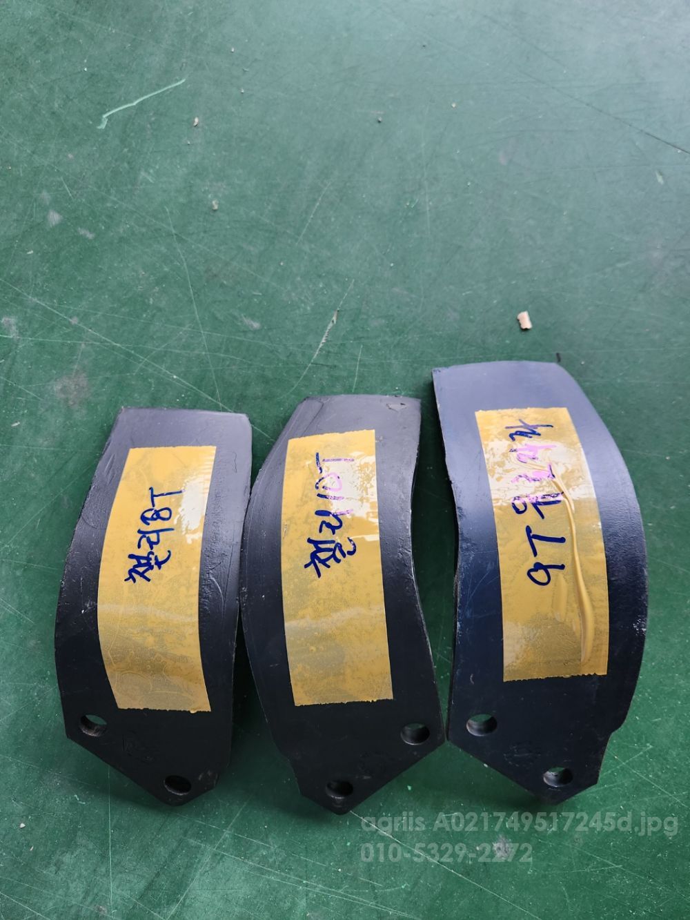  Manure Spreader 견인형작업기(스탠드)  뒤우측면