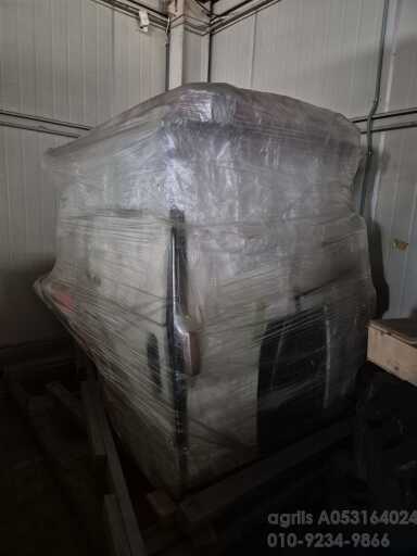 구보다 트랙터 GM566473 캐빈조합