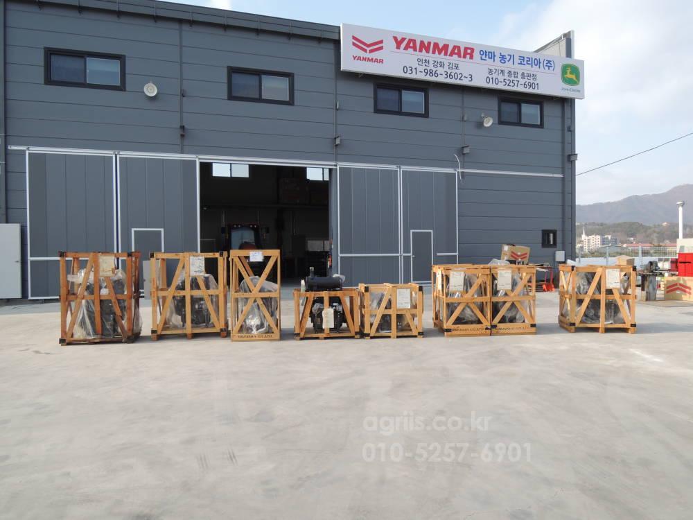 얀마 얀마 엔진 얀마 엔진 뒤우측면