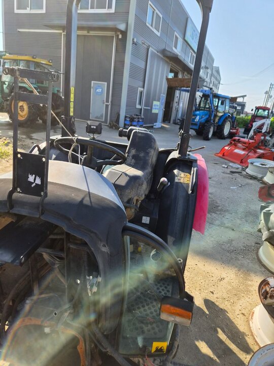TYM Tractor T483 (48hp) Assy
