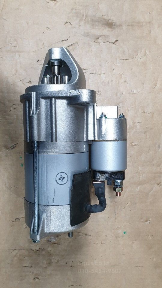  Tractor 퍼킨스 엔진  뒤우측면