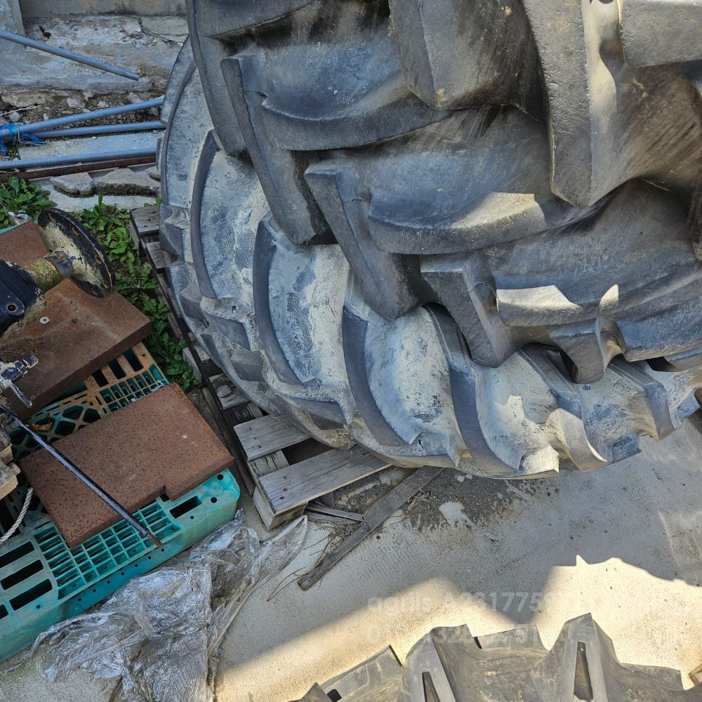 오타니 트랙터 트랙터 뒤우측면