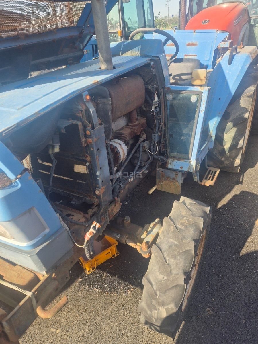 TYM Tractor TA4040 (41hp)