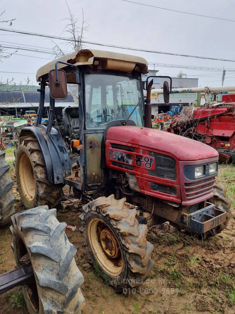 TYM 트랙터 T500 (50마력) 뒤우측면