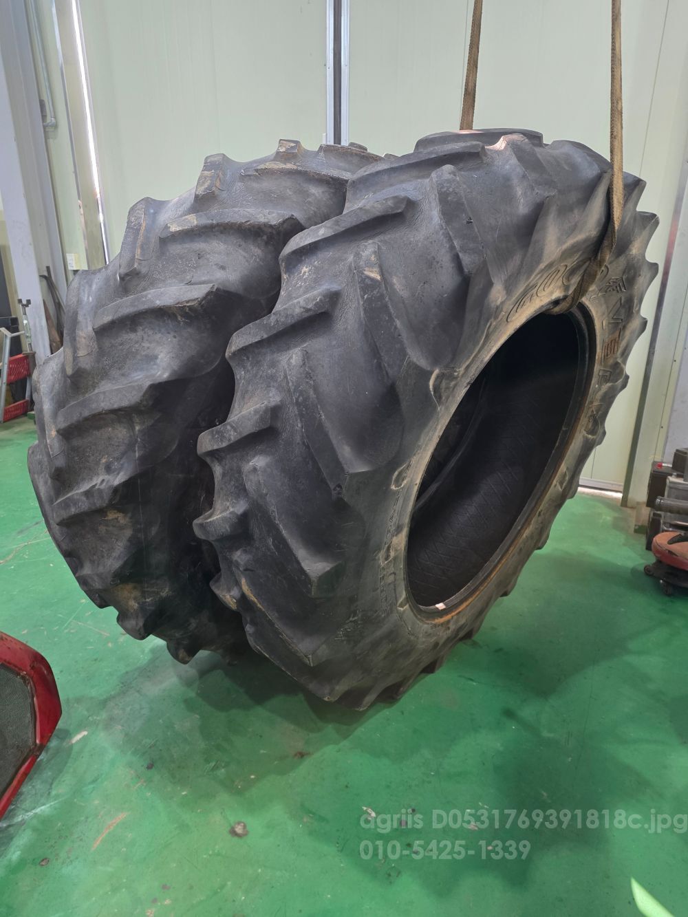 타이어 타이어 18ㆍ4R38 타이어 18ㆍ4R38