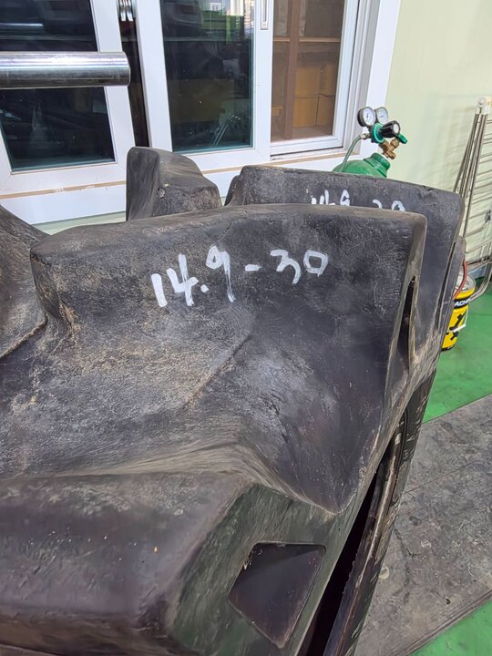  트랙터 타이어 트랙터 타이어 트랙터 타이어 14ㆍ9- 30