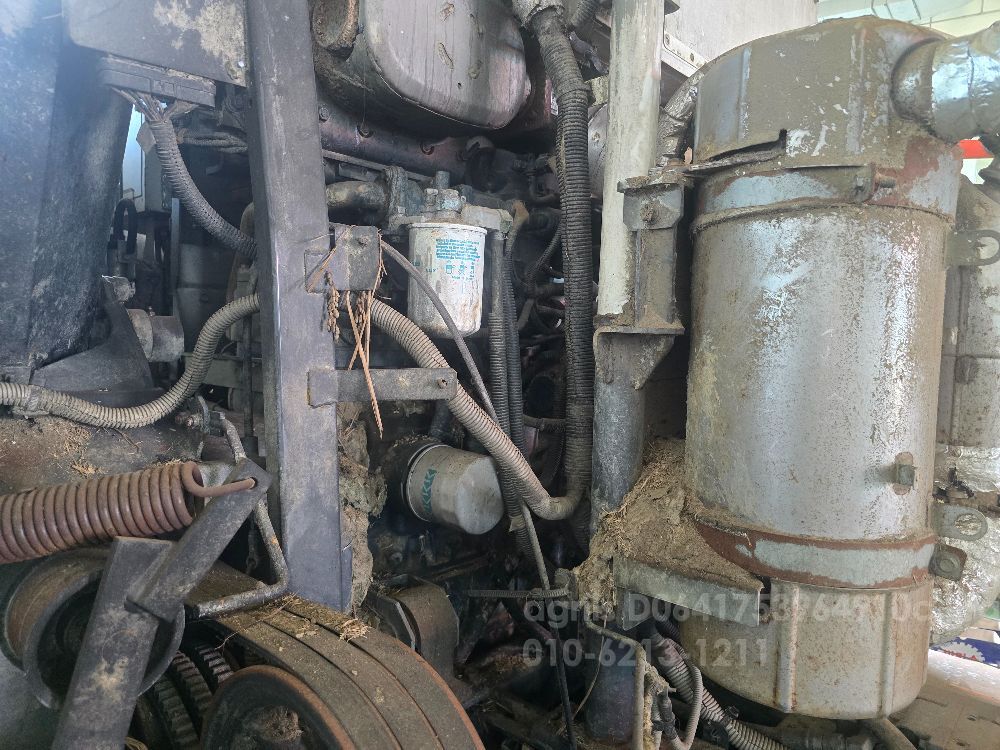 Kubota Combine Harvester ER595K (5Rows)