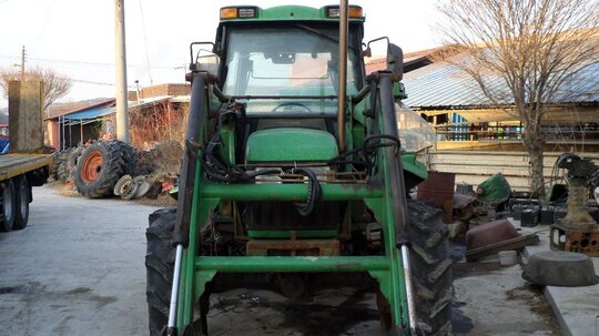 존디어 트랙터 5510 (85마력) 엔진 로우더 앞차축