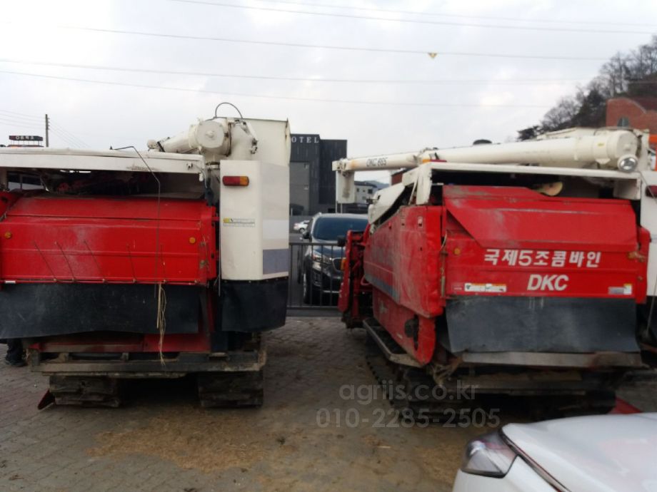 Kukje Combine Harvester DKC865 (5Rows)