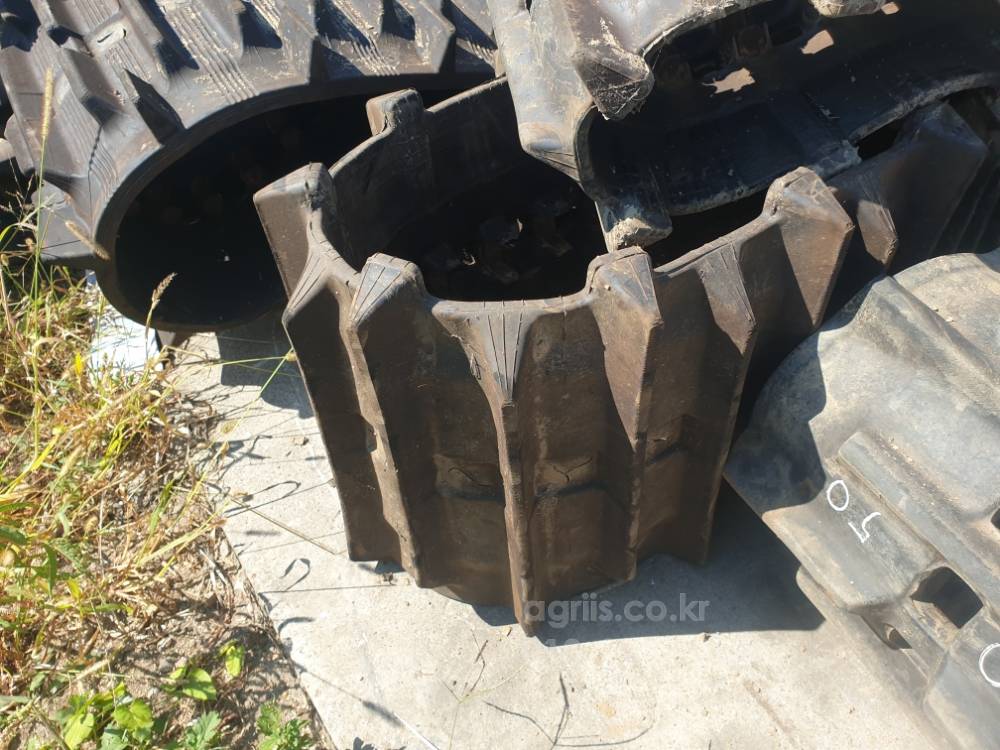 Kukje Combine Harvester DKC685 (4Rows)