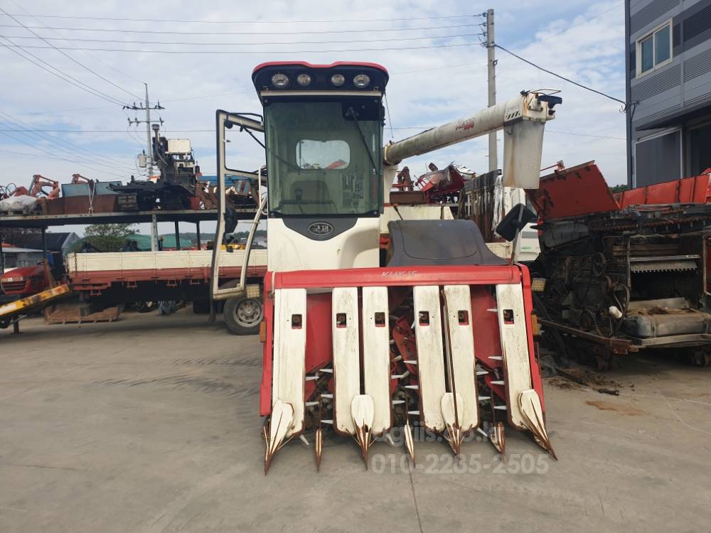 Kukje Combine Harvester KC100-CX (6Rows)