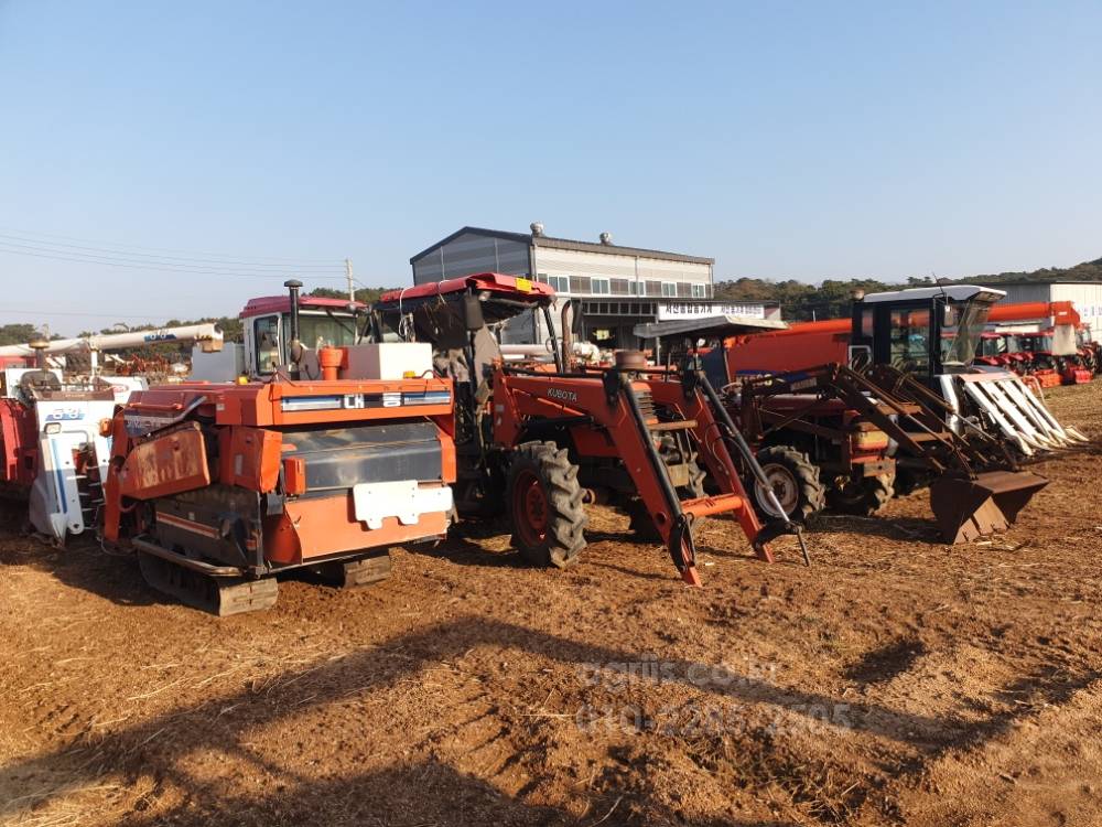 Daedong Combine Harvester DSM55G (4Rows)