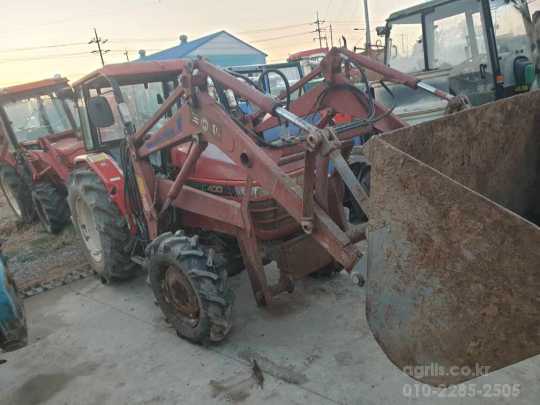Kukje Tractor AF400 (40hp) 앞좌측면