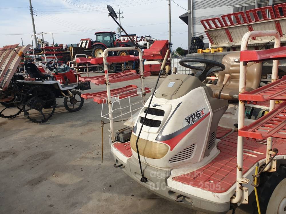 Yanmar Rice transplanter VP6X (6Rows)