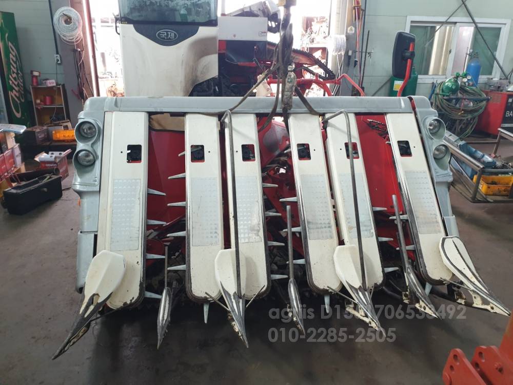 Kukje Combine Harvester DKC925 (6Rows)