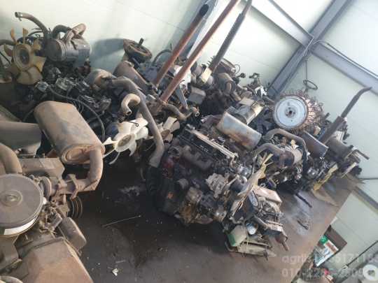 TYM 콤바인 HU6500 (4조식) 앞좌측면