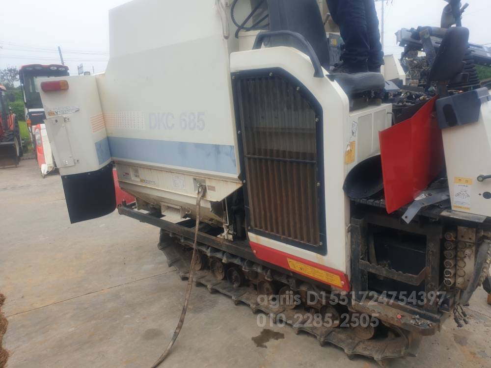 Kukje Combine Harvester DKC685 (4Rows)