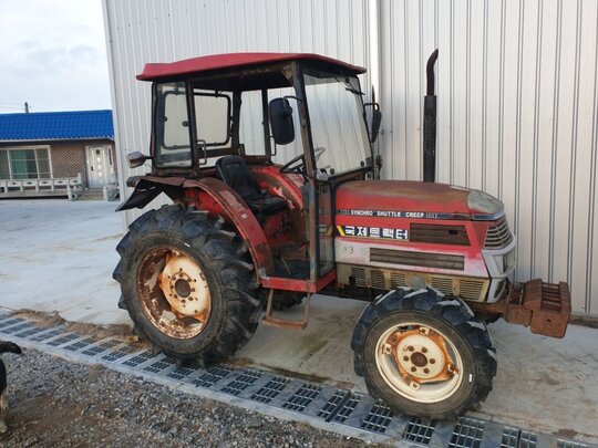 Kukje Tractor F4350-DK (43hp) 앞좌측면