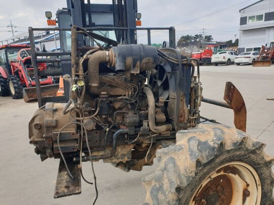 Daedong Tractor D500 (50hp) 앞좌측면