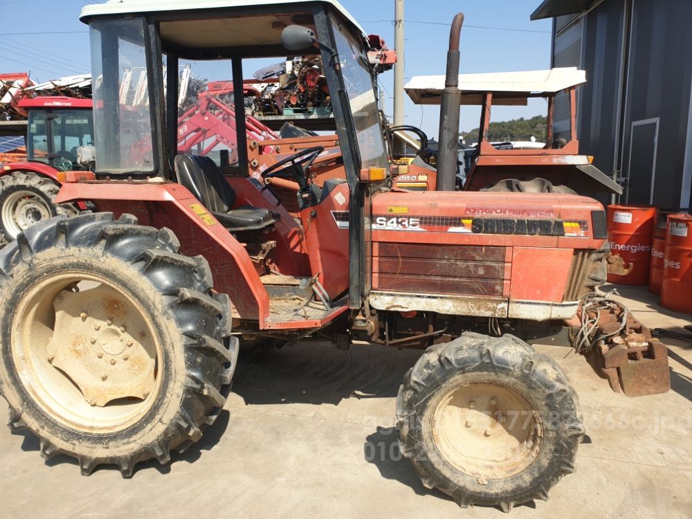 뉴홀랜드 트랙터 s-435