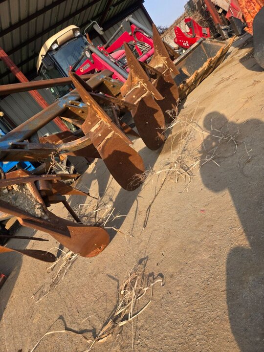  회전쟁기 회전쟁기  회전쟁기