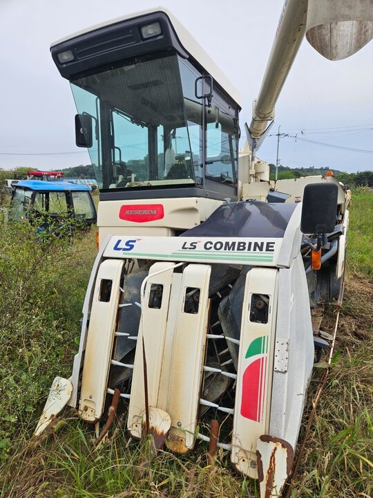 LS 콤바인 LC650G (4조식) 부분판매