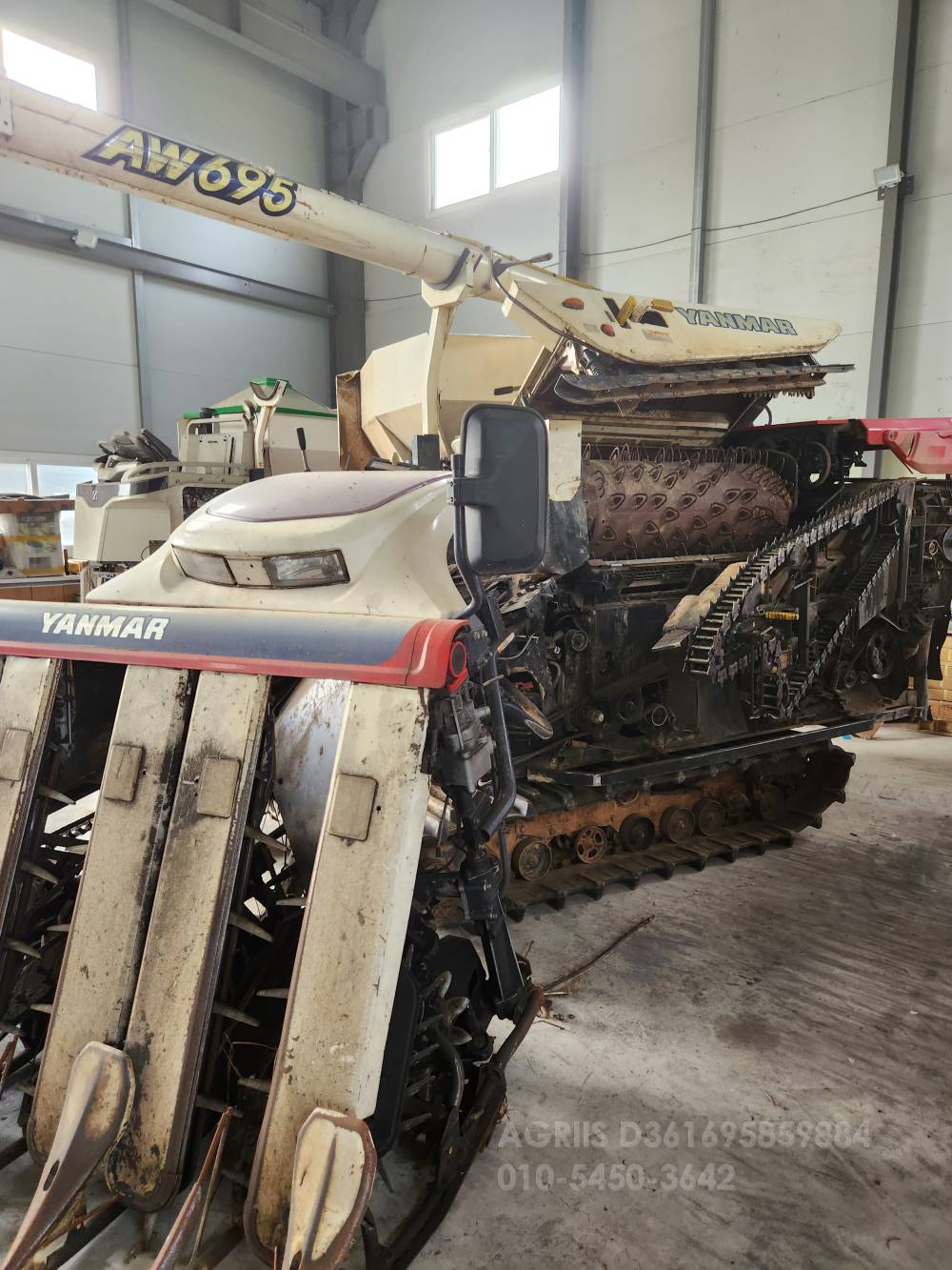 Yanmar Combine Harvester AW695K (6Rows)