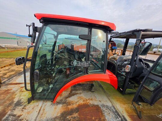 Daedong Tractor GX7510 (73.1hp) CabinAssy
