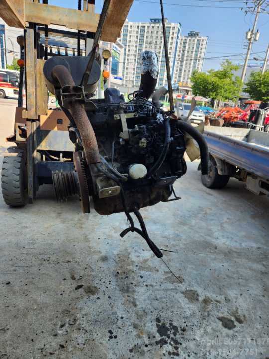 Daedong Combine Harvester DXM85G (5Rows) EngineAssy