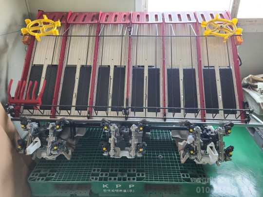 Yanmar Rice transplanter YR6D (6Rows) 묘Cabin재대총Assy