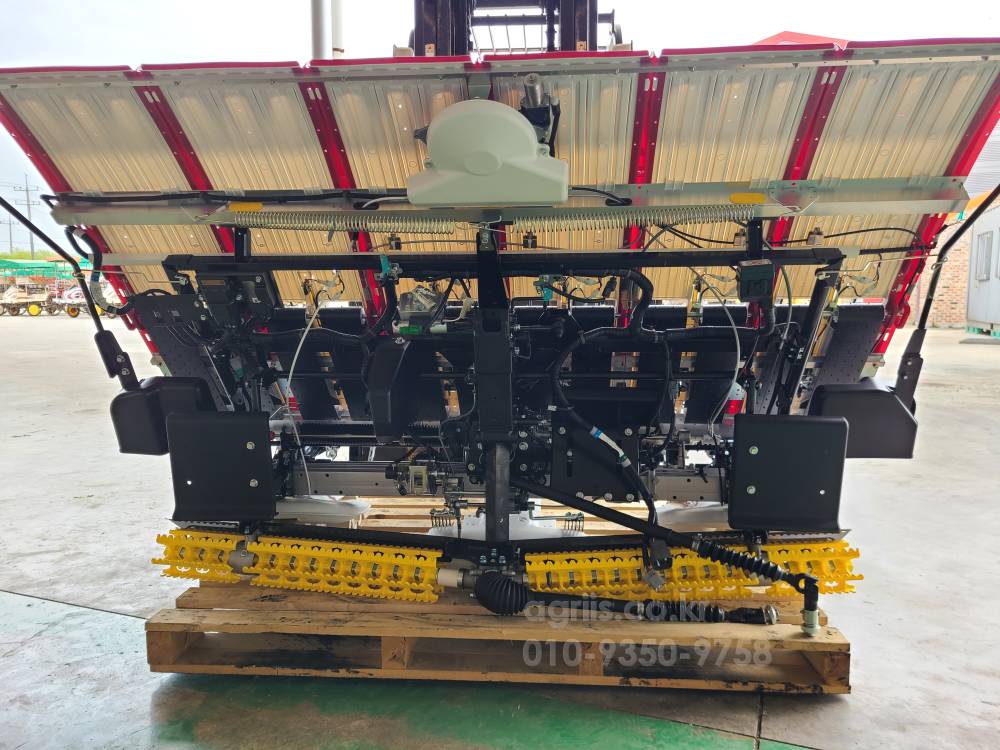 Yanmar Rice transplanter YR6D (6Rows)
