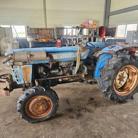 TYM 트랙터 TS3840 모든부위