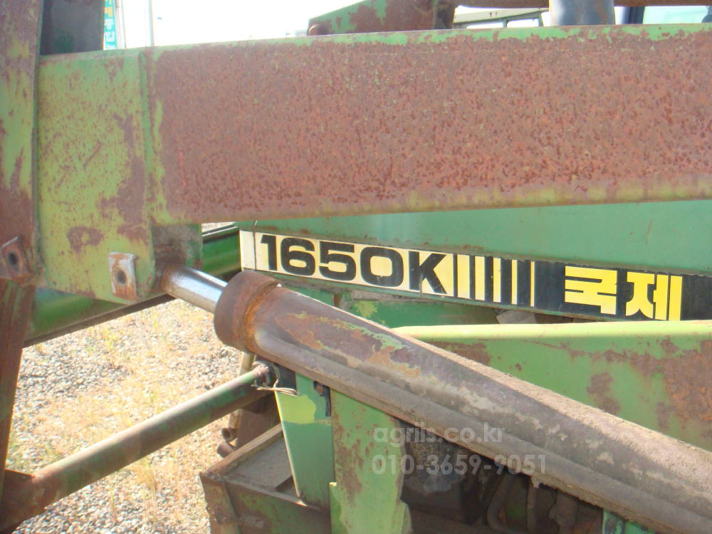 JohnDeere Tractor 1650K (51hp)