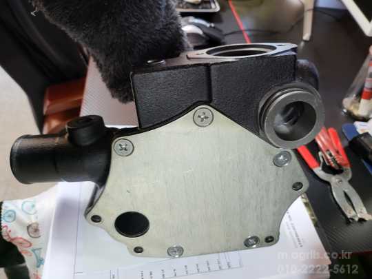 Kukje Tractor 5805 (58hp) 워터펌프 