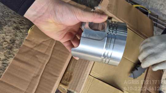 Kukje Tractor F455 (45hp) 피스톤