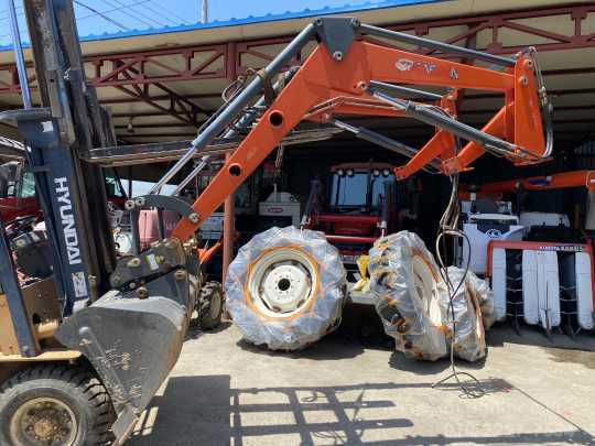 Daedong Tractor TS60 (60hp) Loader