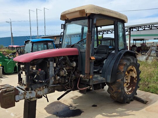 TYM 트랙터 T550 (55마력) 전체