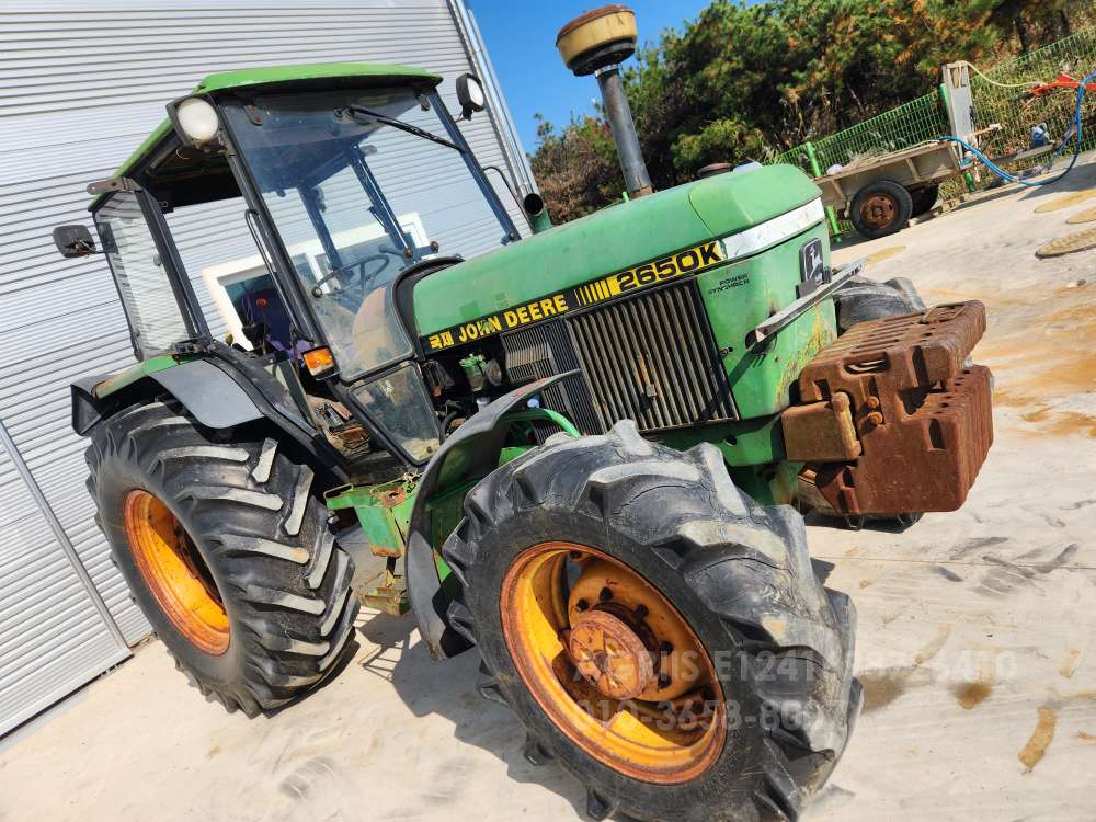 JohnDeere Tractor 2650K (82hp)