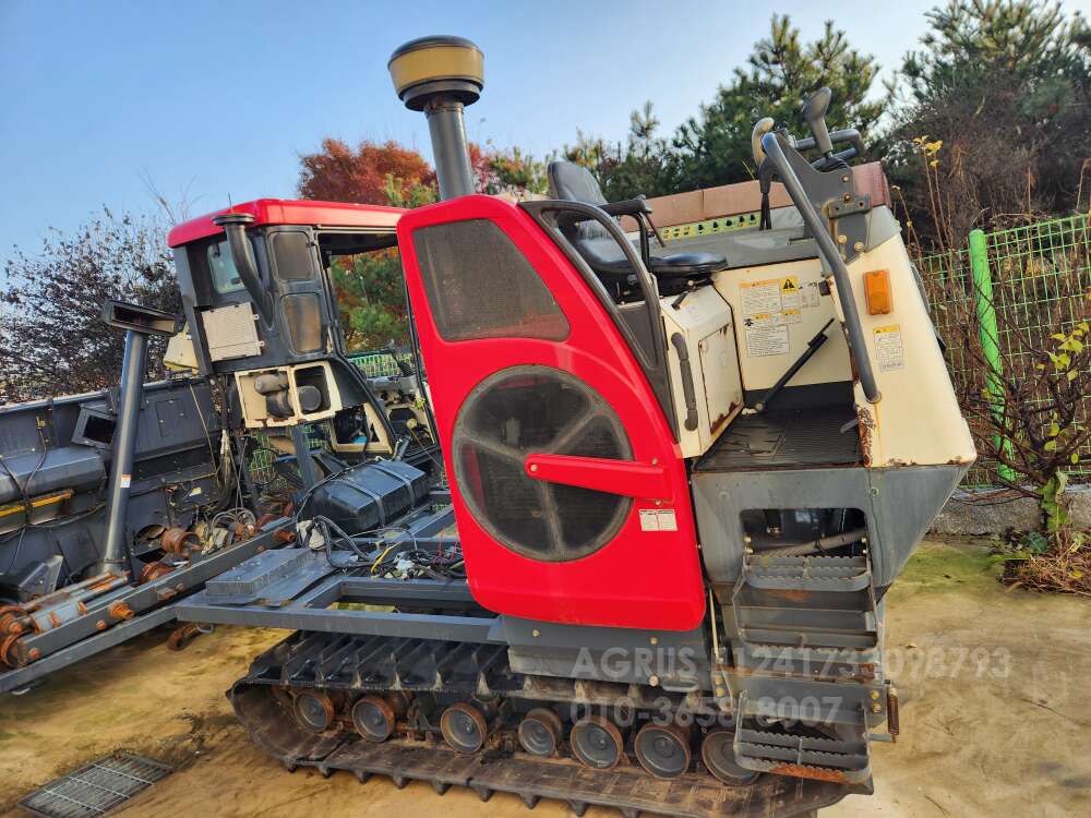 TYM Combine Harvester CX585 (5Rows)