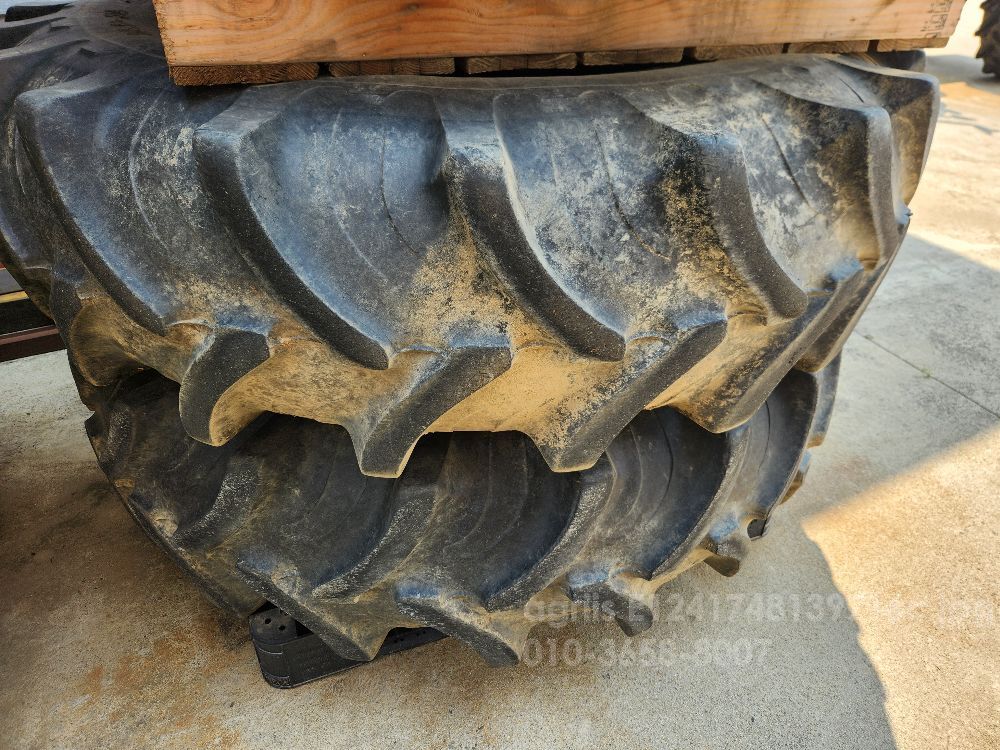 TYM Tractor T860 (86hp)