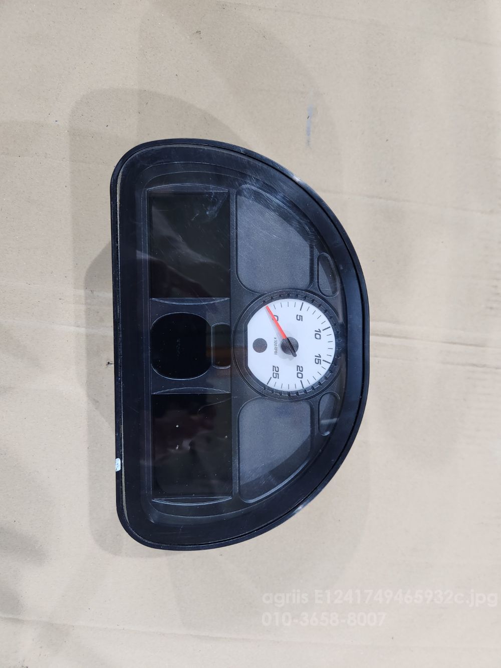 MASSEY FERGUSON 트랙터 MF5713S