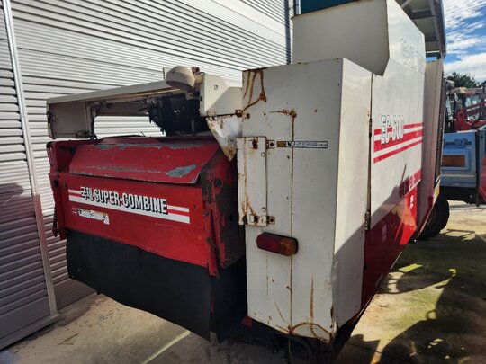 Kukje Combine Harvester EC600 (4Rows) EC600분해Spare Parts.Engine.Transmission.유압.트랙등