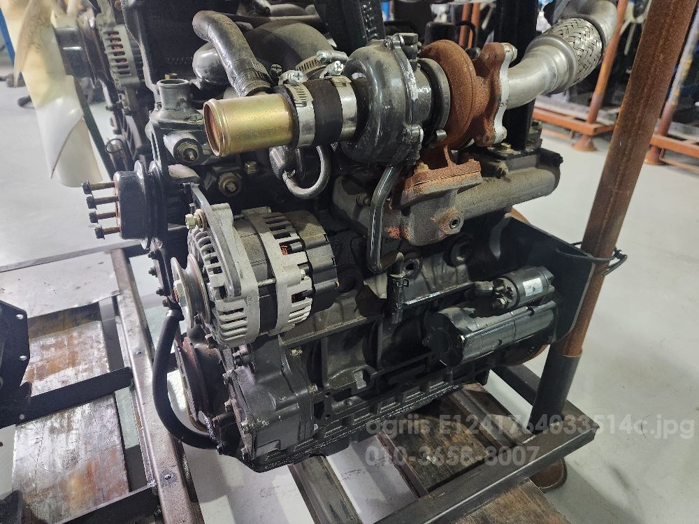 Kukje Combine Harvester DKC685 (4Rows)