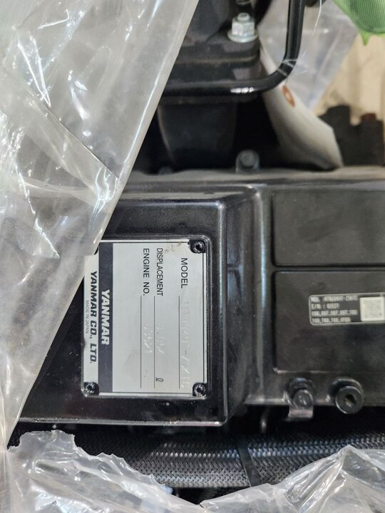 얀마 4TNV94HT 4TNV94HT 엔진조합